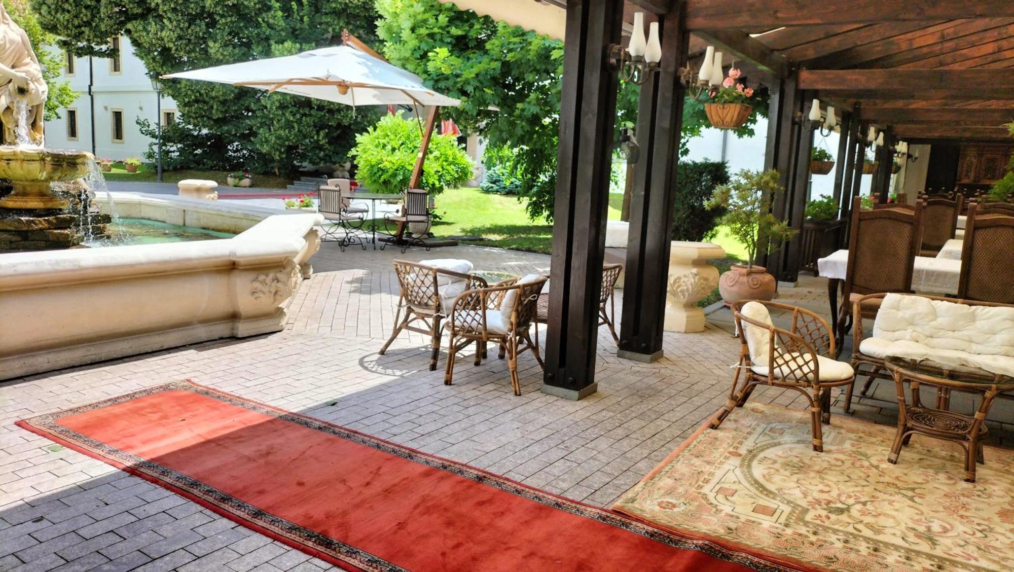 Hotel Medieval Alba Iulia Exteriér fotografie