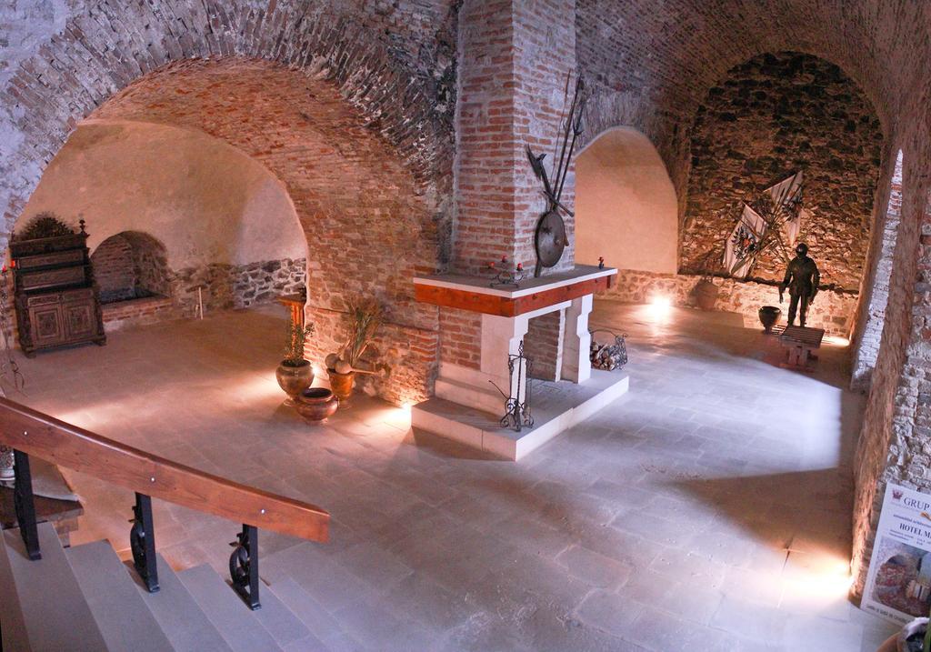 Hotel Medieval Alba Iulia Exteriér fotografie