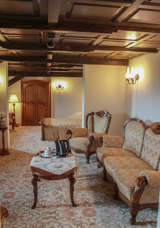 Hotel Medieval Alba Iulia Pokoj fotografie