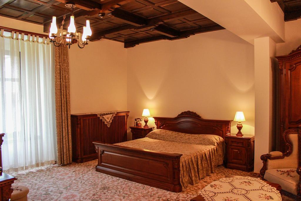 Hotel Medieval Alba Iulia Pokoj fotografie